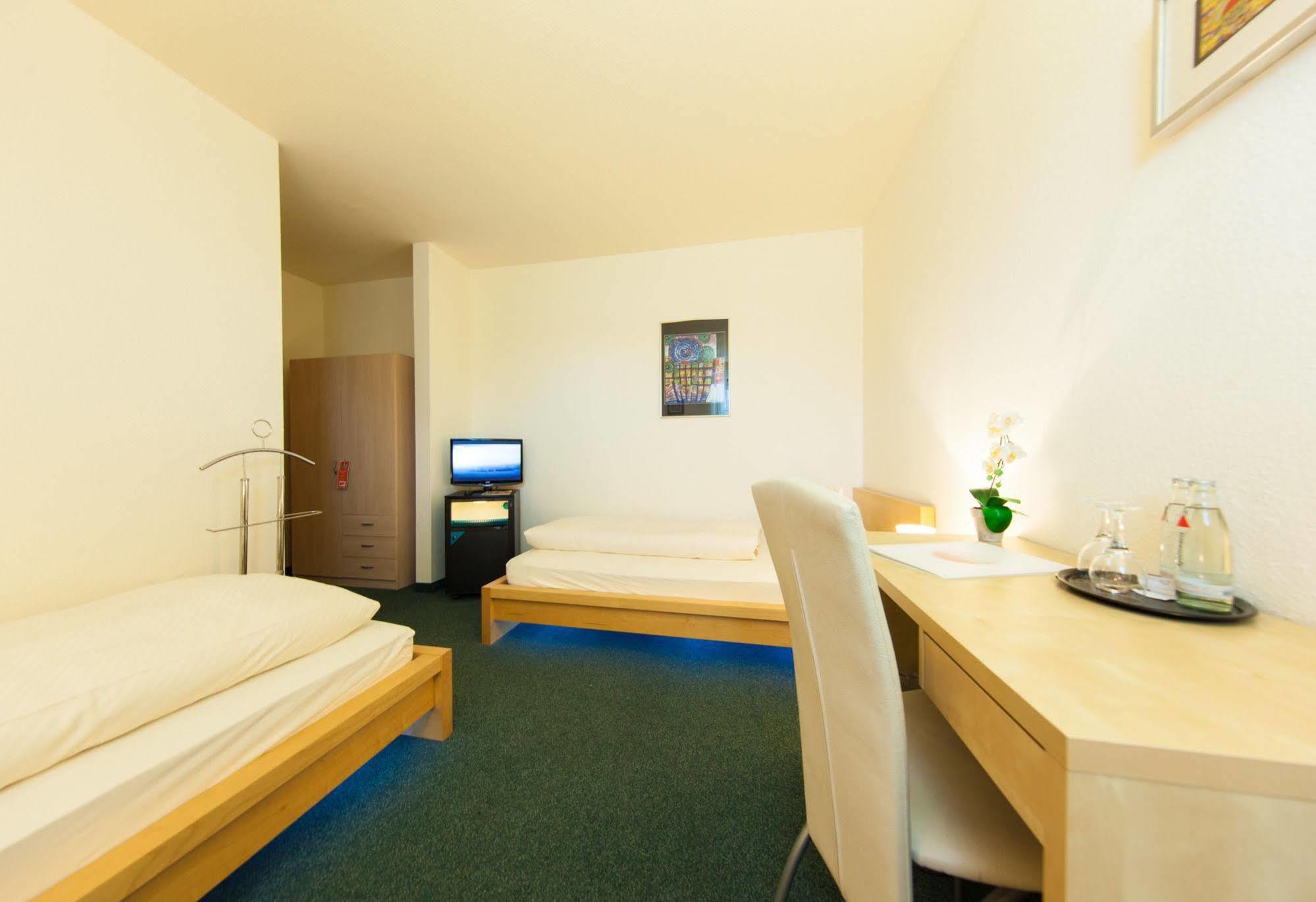 Garni-Hotel An Der Weide Βερολίνο Εξωτερικό φωτογραφία